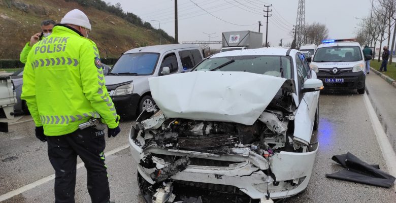 Kestel’de Zincirleme Kaza: 4 araç Birbirine Girdi, 1 Kişi Yaralandı
