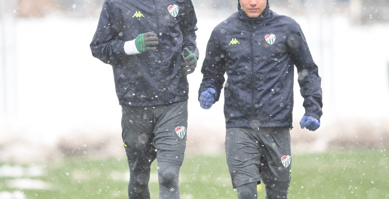 Bursaspor Ara Vermeden Balıkesirspor Maçı Hazırlıklarına Başladı