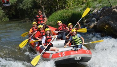 Kestel Belediyesi, gençleri rafting ile buluşturdu Kestel Belediyesi, gençleri rafting ile buluşturdu