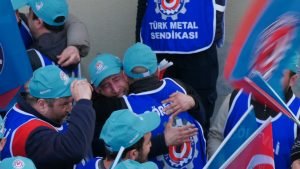 Bursa’ Kestel ilçesinde faaliyet gösteren, Bodo Bode-Doğrusan Fabrikasındaki işçilerin grevi
