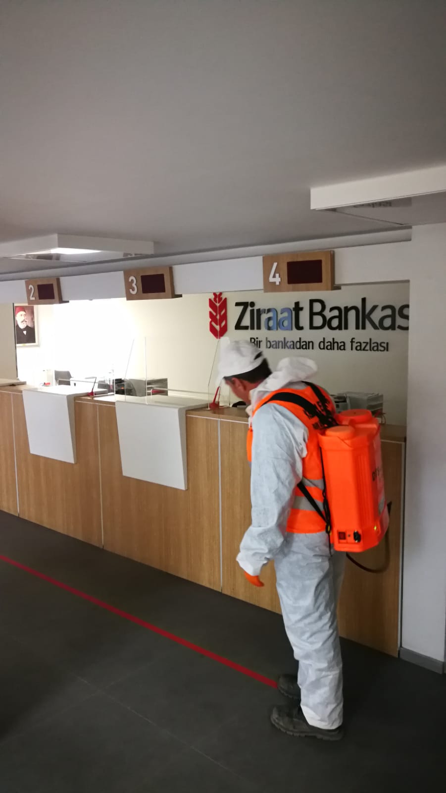 Kestel’de Banka ve Bankamatikler Dezenfekte Edildi