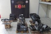Bursa’da Lüks Otomobillerin Yedek Parçalarını Yurt Dışından Kaçak Getirerek Satan Şüpheliler Yakalandı