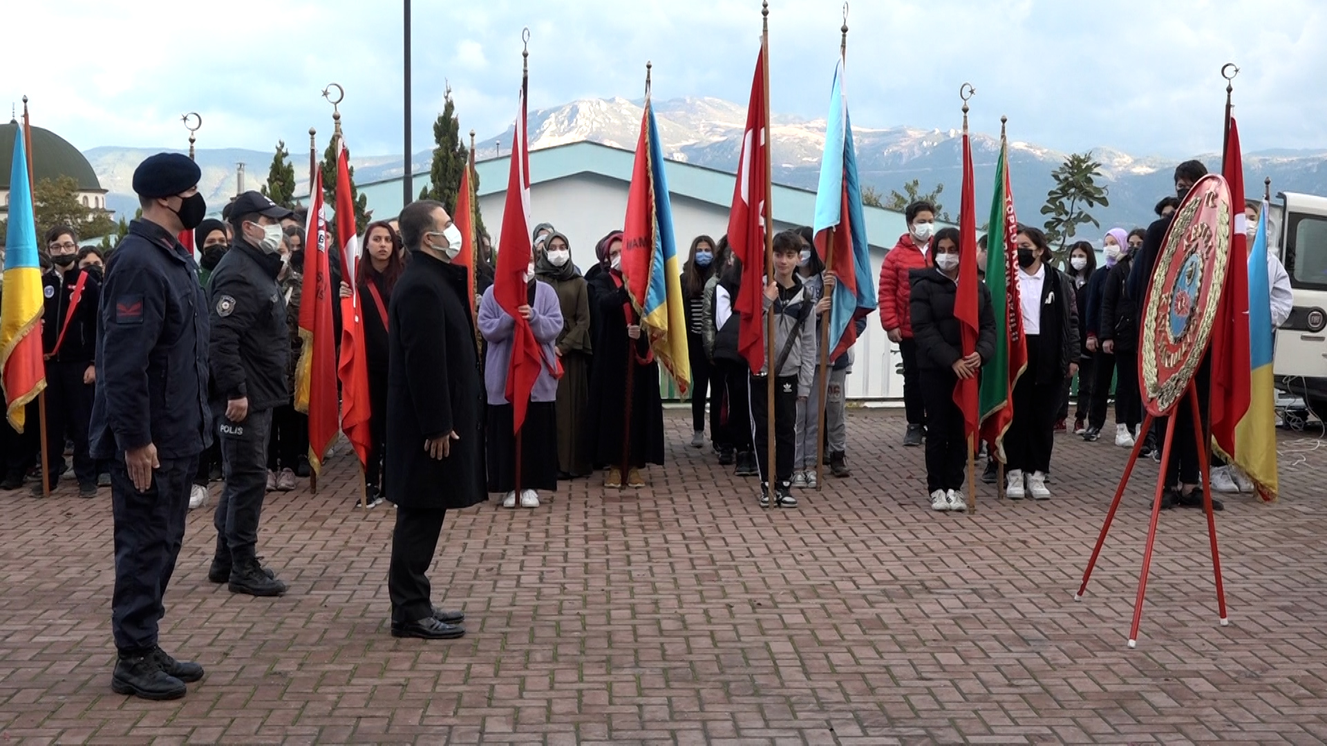 Atatürk 83. ölüm yıl dönümünde Kestel’de anıldı