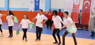 19 Mayıs’ın 104. Yılı Kestel’de Coşkuyla Kutlandı