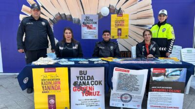 Kestel İlçe Emniyeti Fuar Alanında Bilgilendirme Standı Açtı Kestel’de düzenlenen 15. Kestel Kitap Günleri Fuarı’nda, Kestel İlçe Emniyet