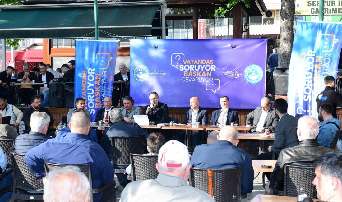 “Vatandaş Soruyor, Başkan Cevaplıyor” programı kapsamında Köy kahvesinde vatandaşlarla bir