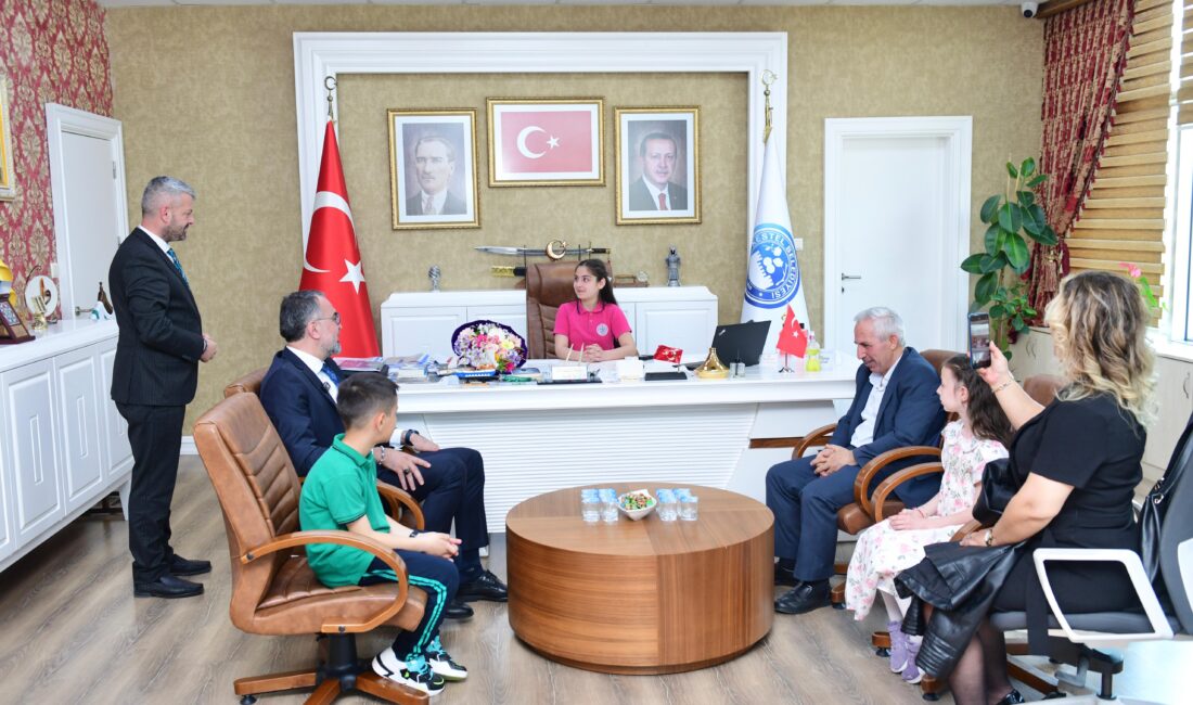 Kestel Belediye Başkanı Ferhat Erol, 23 Nisan’da başkanlık koltuğunu bir
