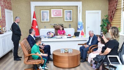 Kestel Belediye Başkanı Ferhat Erol, 23 Nisan’da başkanlık koltuğunu bir