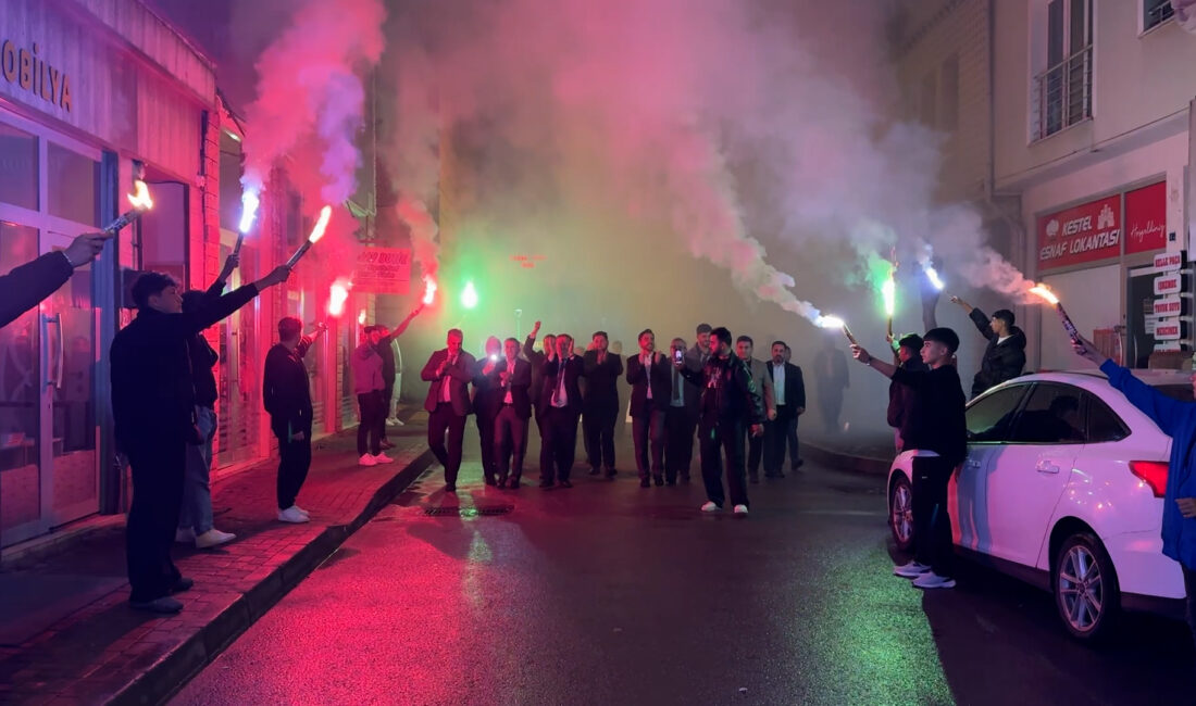 Kestel’de çeşitli partilerden istifa eden 63 kişi Yeniden Refah Partisi’ne