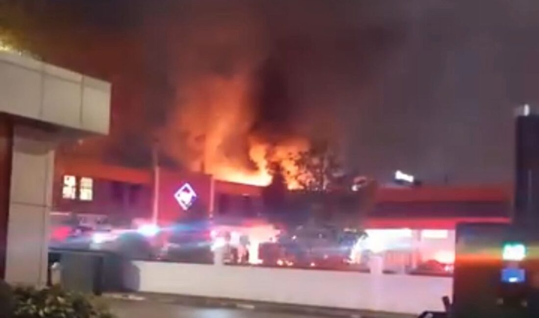 Kestel’de bulunan Rasih Çelik fabrikasında yangın çıktı. Fabrikanın laboratuvar bölümünde